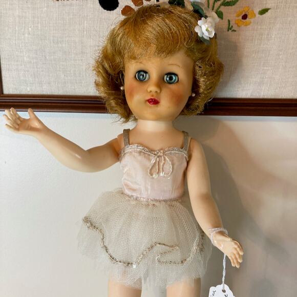 Vintage 50s Valentine Doll Co. 18" Aida Ballerina *STICKY FACE* - Picture 3 of 9